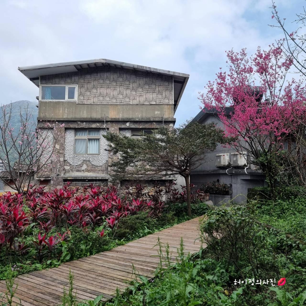 九份市下巷石屋民宿 المظهر الخارجي الصورة